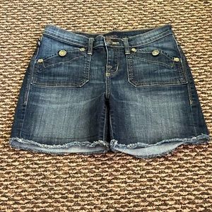 Rock & Republic women jean shirts size 6 like new